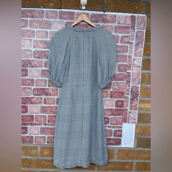 Lewit Houndstooth Deep Green and White Vneck Dress size 2 - Picture 13 of 14